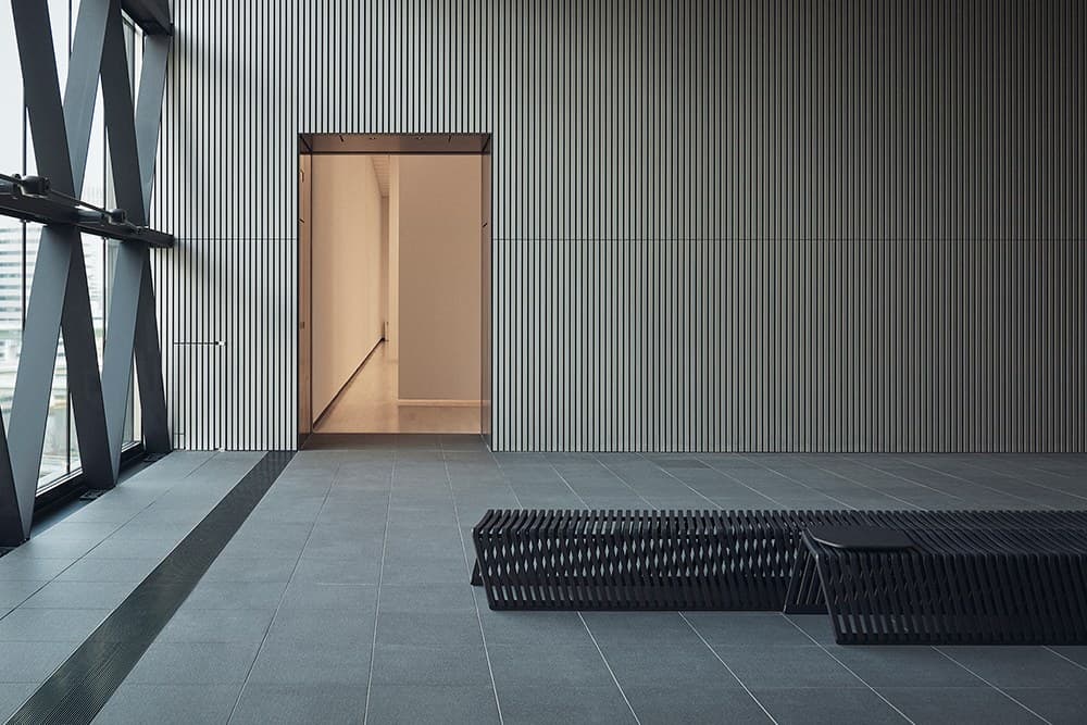 Refined hospitality and cultural furniture setting