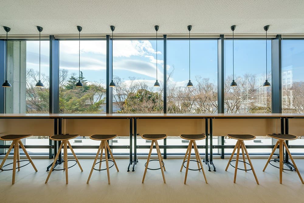 Tokai University — image 2, Conde House