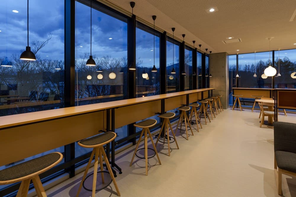 Tokai University — image 5, Conde House