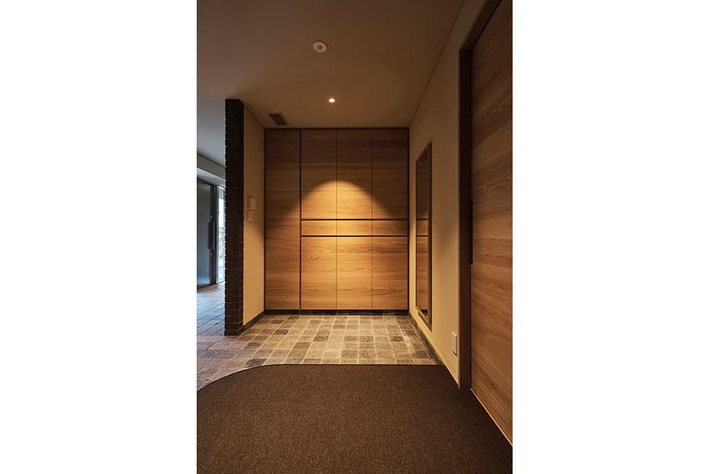 Residence F — image 4, Conde House