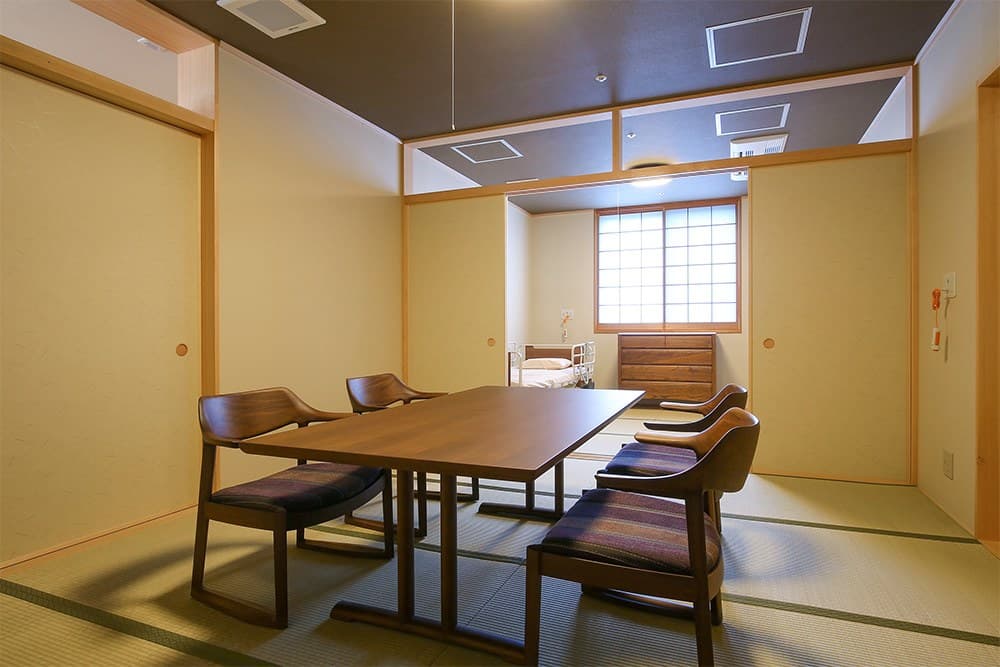 Tenkoukai Kamiuchi — image 5, Conde House