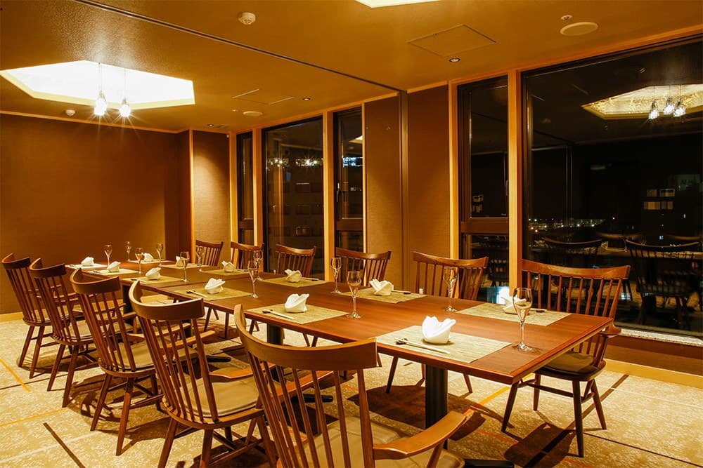 The Shiroyama Terrace Tsuyama Villa — image 8, Conde House