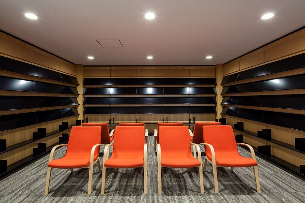 Takasago City Library — image 4, Conde House