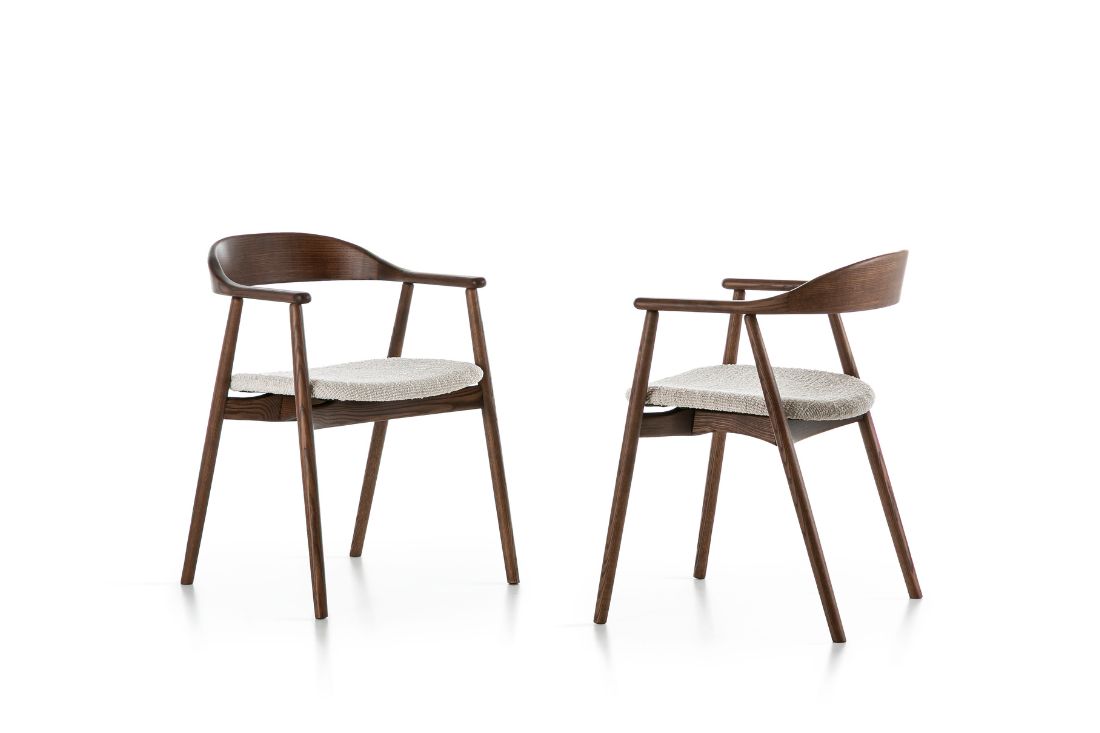 Isa Chair