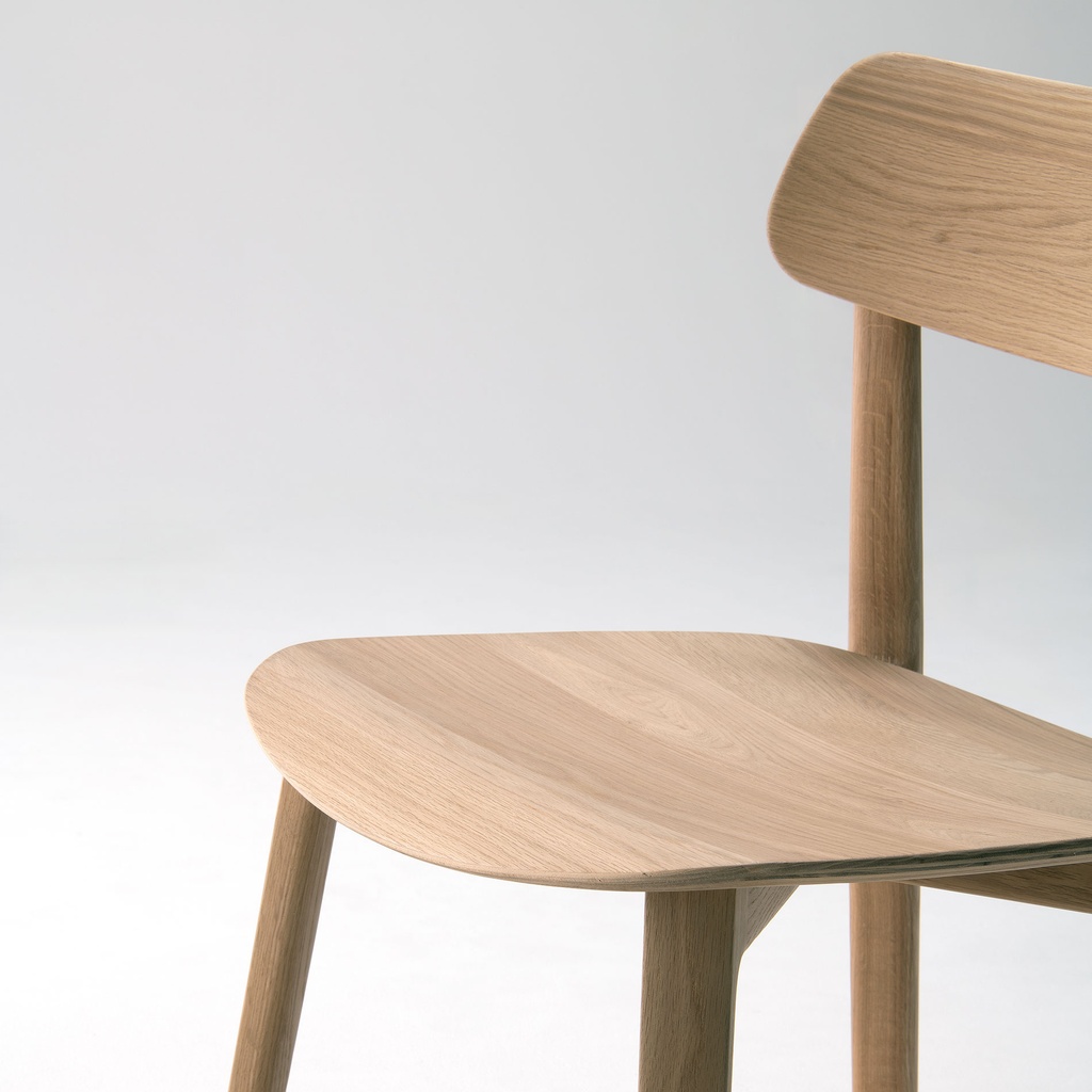 Aatos Easy Chair (Wooden Seat) - 6