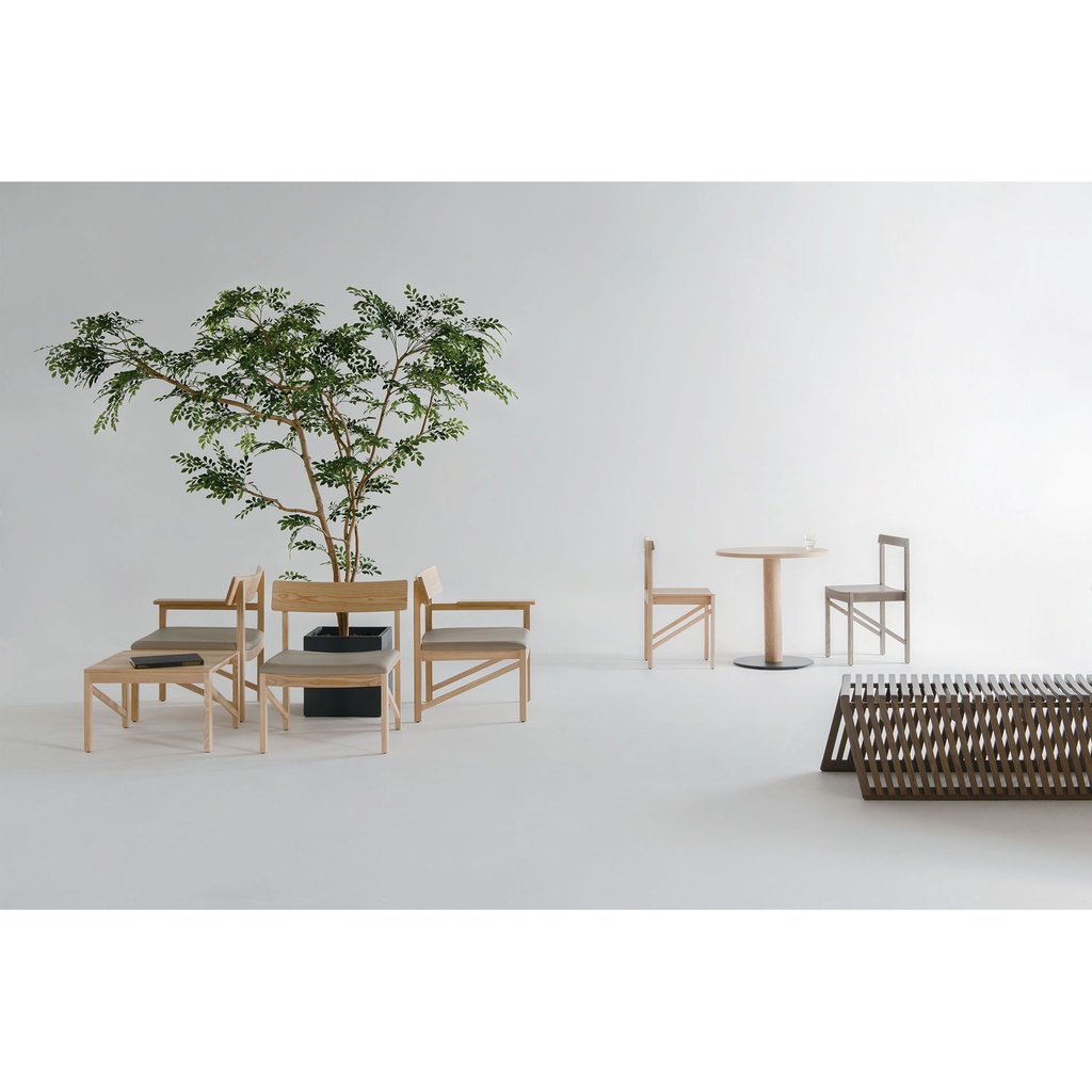 Nakka One Arm Easy Chair - 7