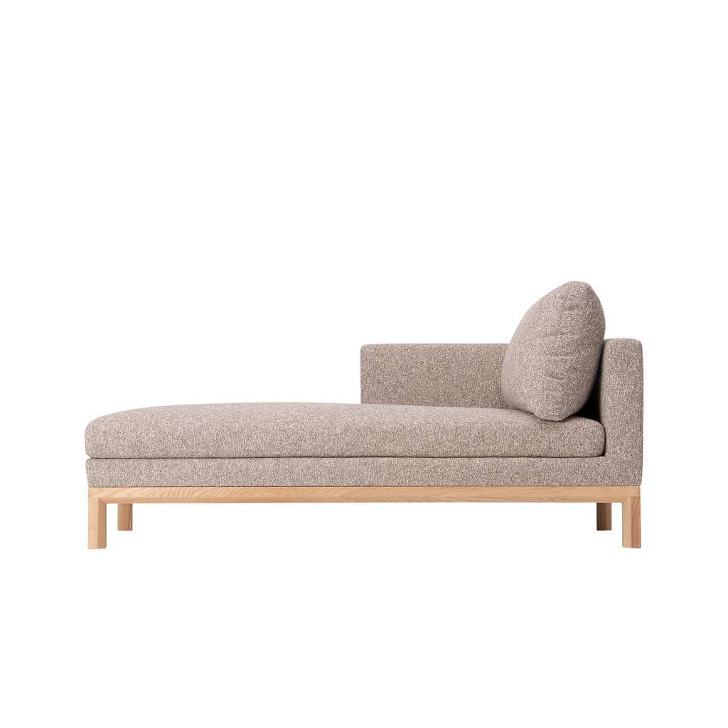 Quiet Long Seat - 3