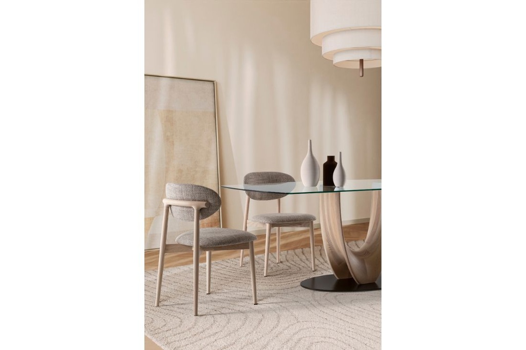 Camilla Chair — View 03
