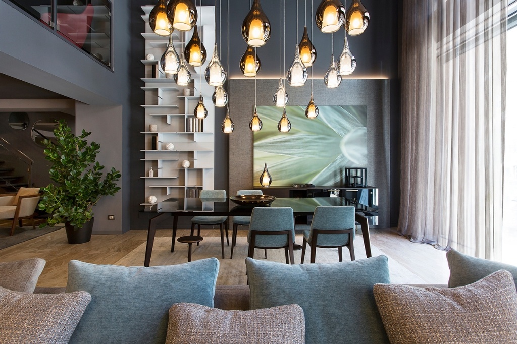 Zoe Lamp — View 01