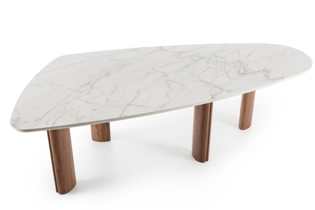 Sinuo Table — View 02