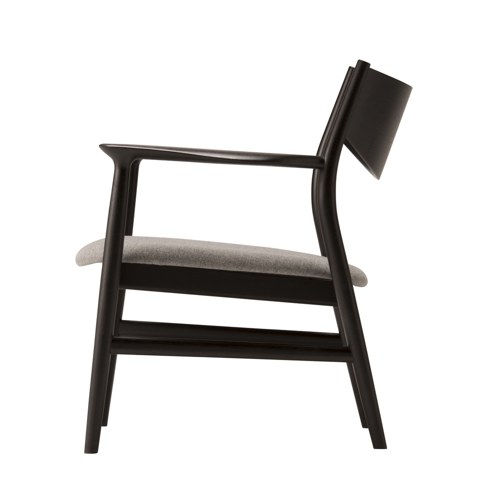 Kamuy Lux Easy Chair (Wooden Backrest) - 4