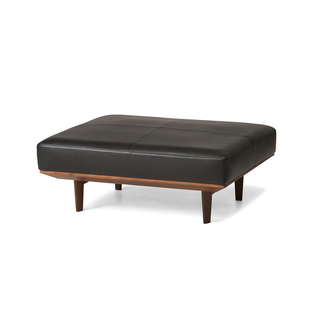 [BNR-4673] Wing Lux Ottoman (Japanese Oak, CL1)