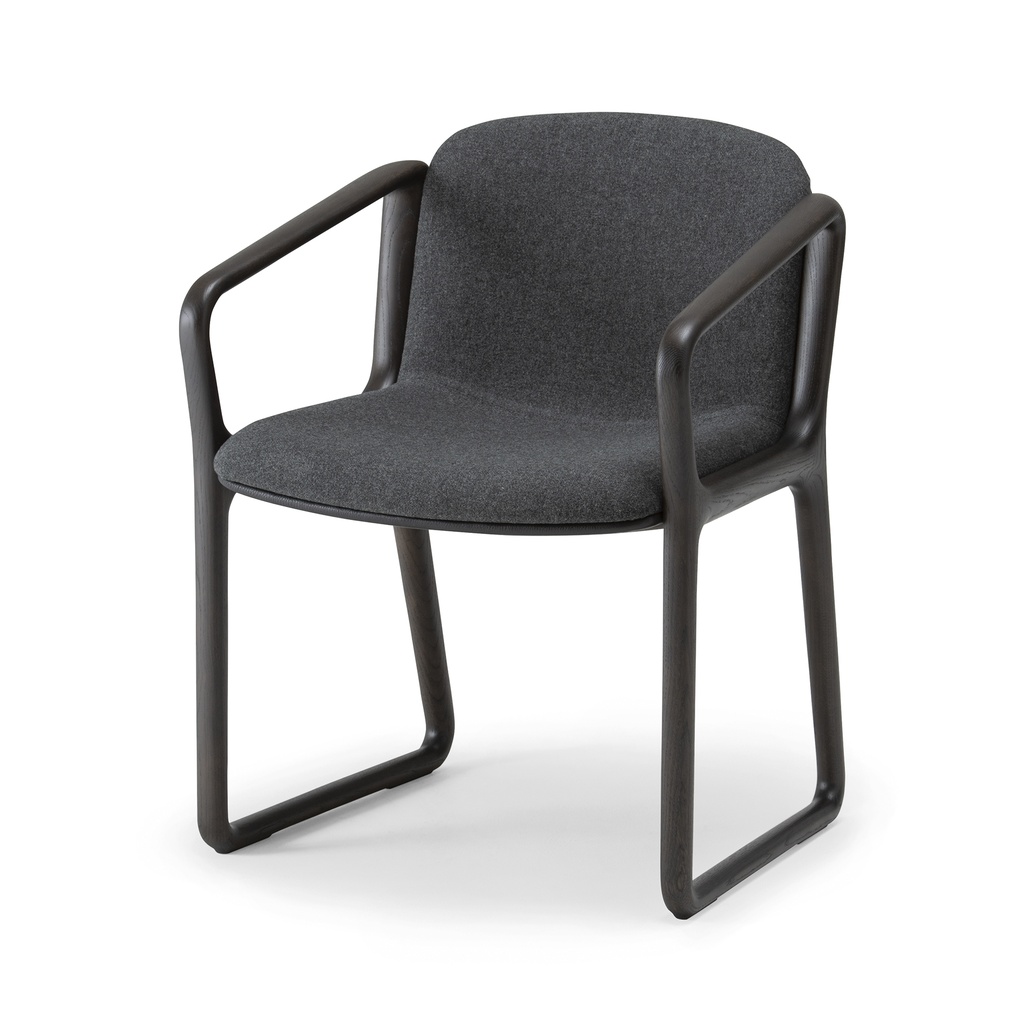 [BNR-4770] Eight Lux Armchair (CL1)